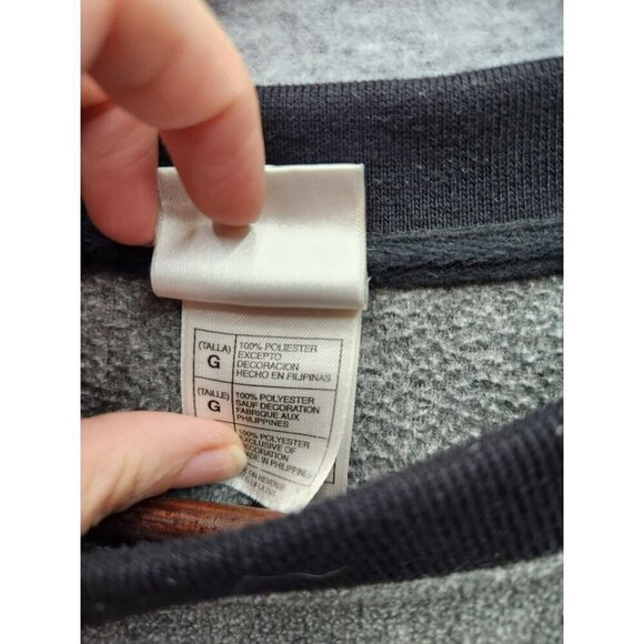 Vintage Disney Store Exclusive Grumpy 1937 Gray Crewneck Sweatshirt Size L 100% - Picture 3 of 4